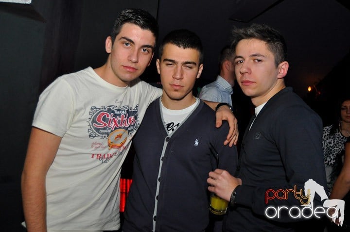 Party în Heat, 