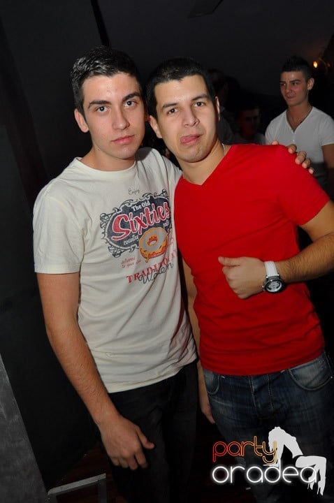 Party în Heat, 