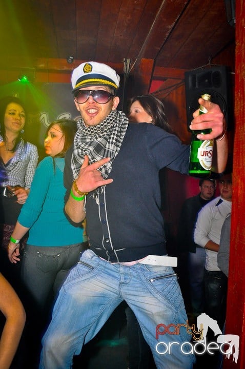 Party la maxim în Disco Faház,