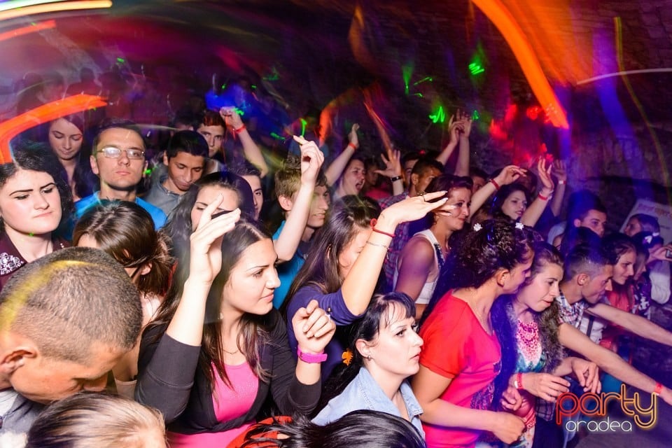Party with Young G, 