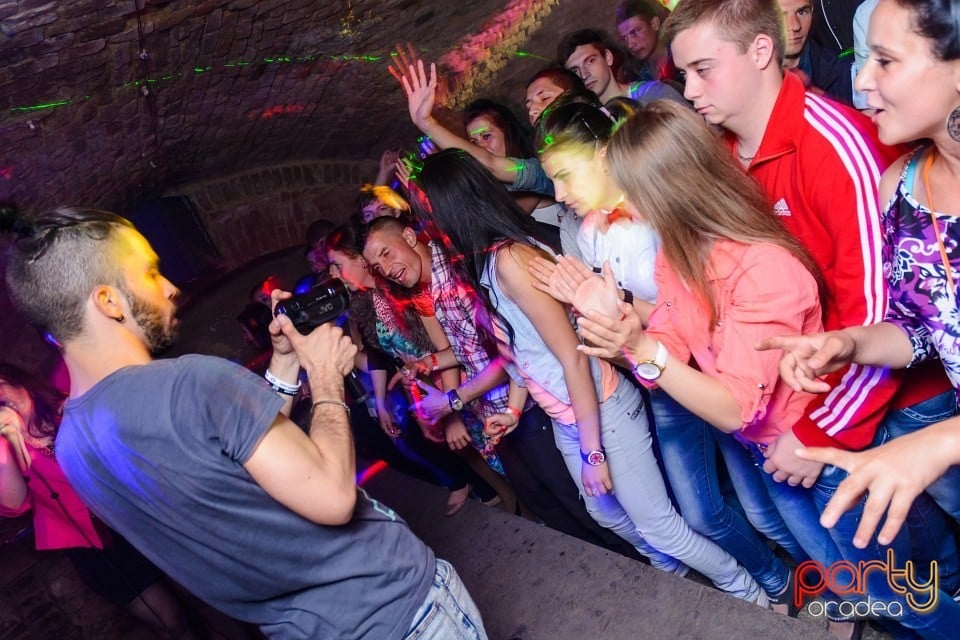 Party with Young G, 