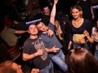 Petrecem în continuare în Chanson