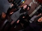 Petrecem în continuare în Chanson