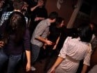 Petrecem în continuare în Chanson