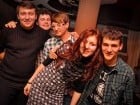 Petrecem în continuare în Chanson