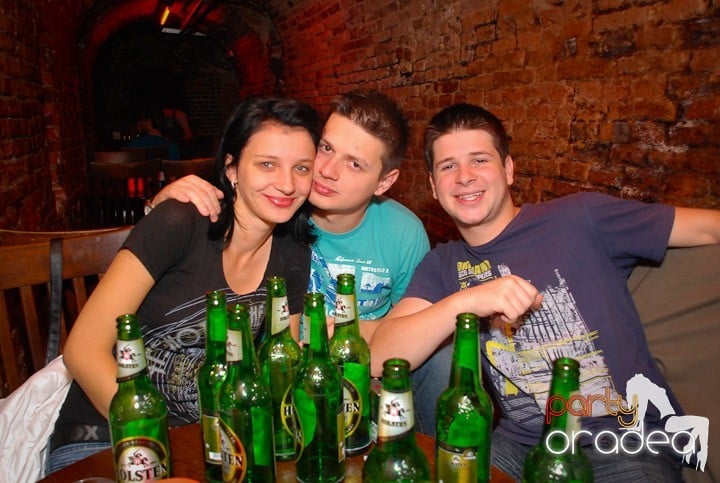 Petrecere de mijloc de săptămână,
