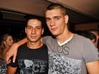Petrecere de sfârşit de săptămână în Seven