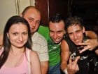 Petrecere de sfârşit de săptămână în Seven