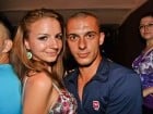 Petrecere de sfârşit de săptămână în Seven