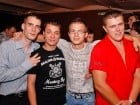 Petrecere de sfârşit de săptămână în Seven