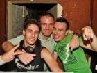 Petrecere de sfârşit de săptămână în Seven