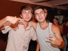 Petrecere de sfârşit de săptămână în Seven