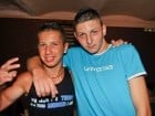 Petrecere de sfârşit de săptămână în Seven