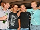 Petrecere de sfârşit de săptămână în Seven