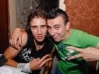 Petrecere de sfârşit de săptămână în Seven