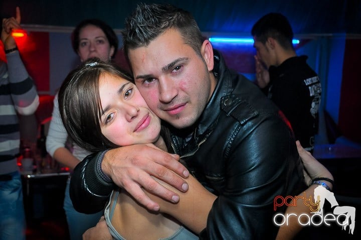 Petrecere în Club Dives, 
