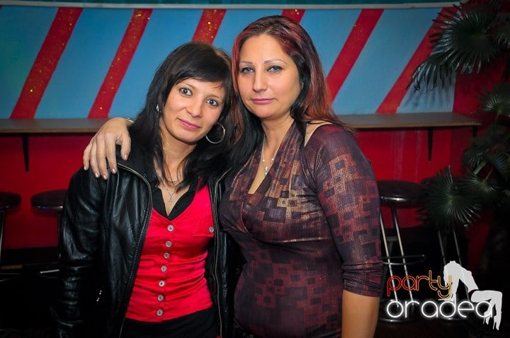 Petrecere în Club Dives, 