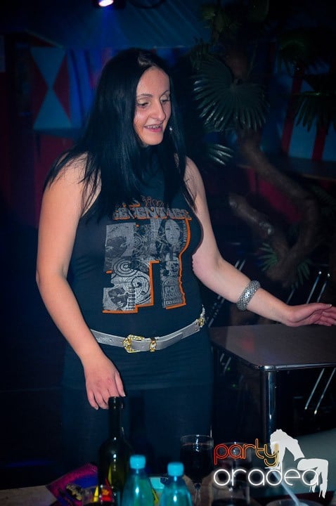 Petrecere în Club Dives, 