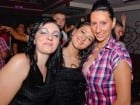 Petrecere la maxim în Club Luna