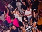 Petrecere la maxim în Club Luna