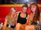 Petrecere la maxim în Club Luna