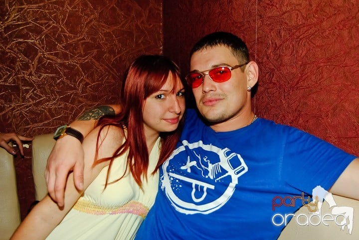 Real Clubbing Night în Club Seven,