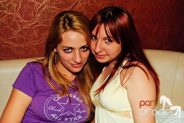 Real Clubbing Night în Club Seven,