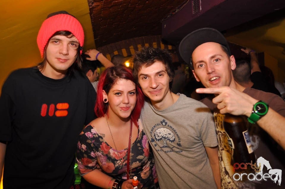 Renegades Show în Hole Pub, 