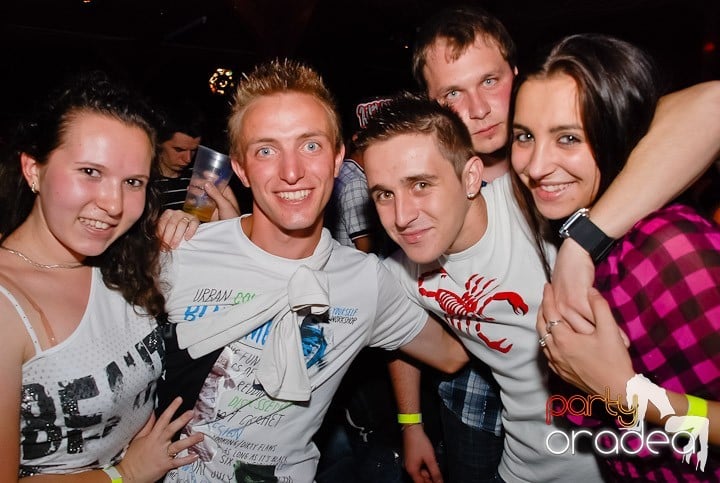Retro & Classic House Party,