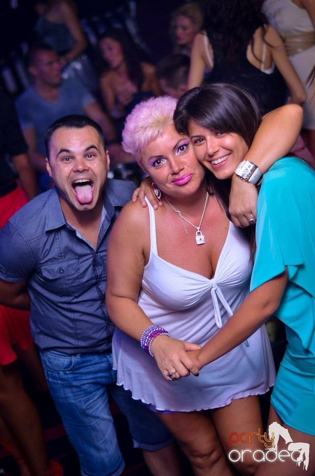 Retro Night Fever în Club The One,