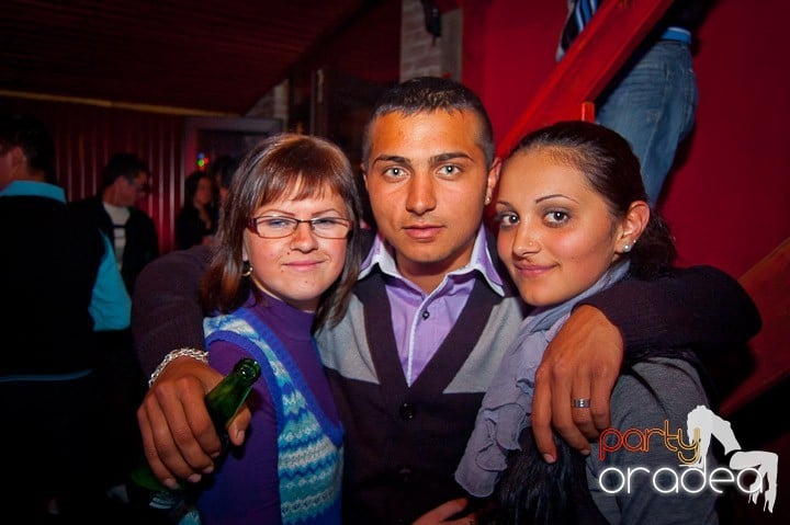 Retro Party în Disco Faház,