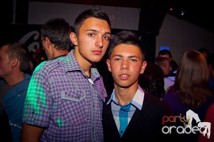 Retro Party în Disco Faház,