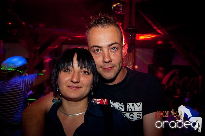 Retro Party în Disco Faház,