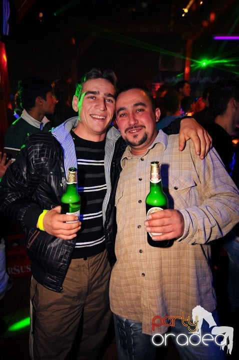 Retro Party în Disco Faház,