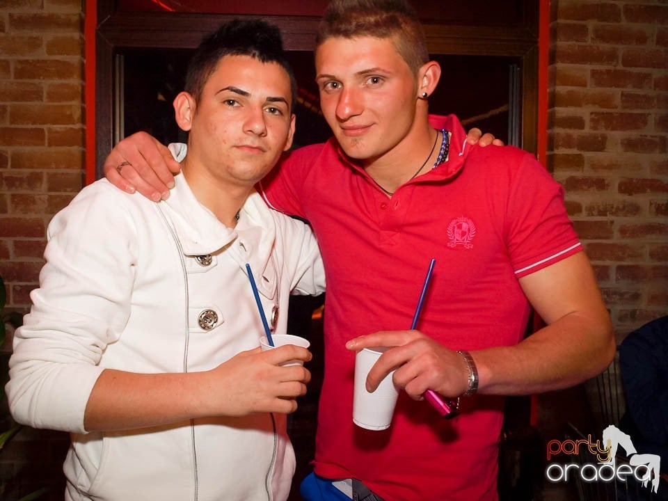 Retro Party în Disco Faház,
