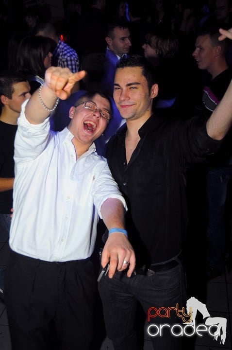 Revelion în No Problem,