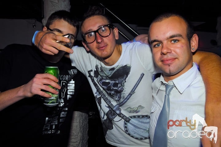 Revelion în No Problem,