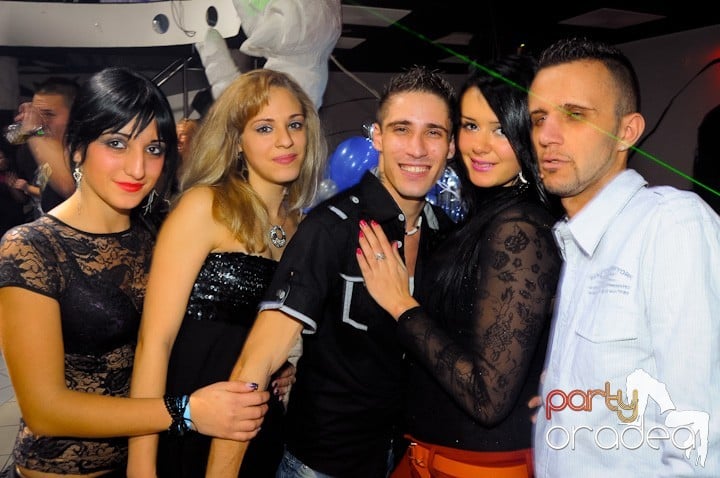 Revelion în No Problem,