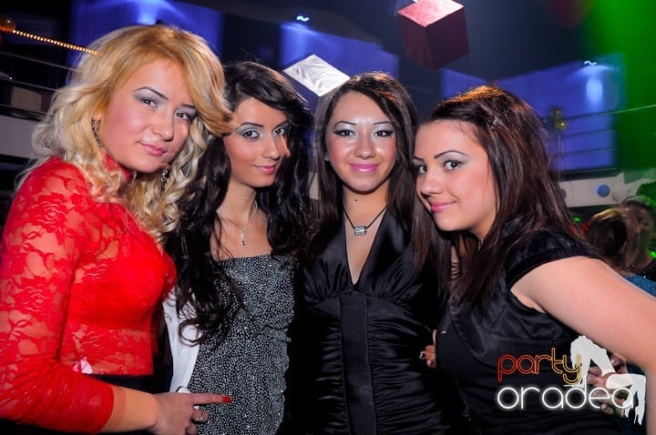 Revelion în No Problem,