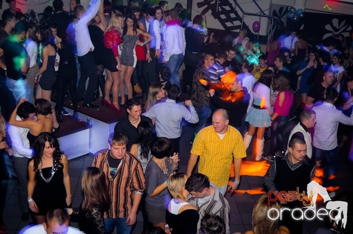 Revelion în No Problem,
