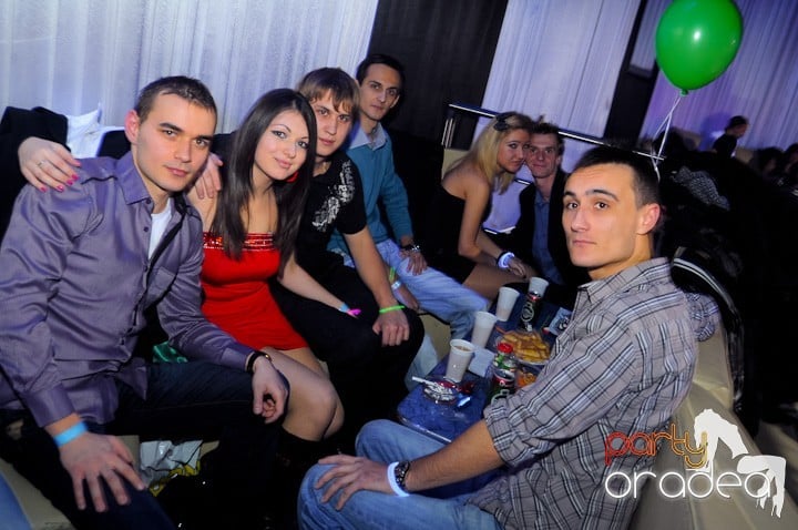 Revelion în No Problem,