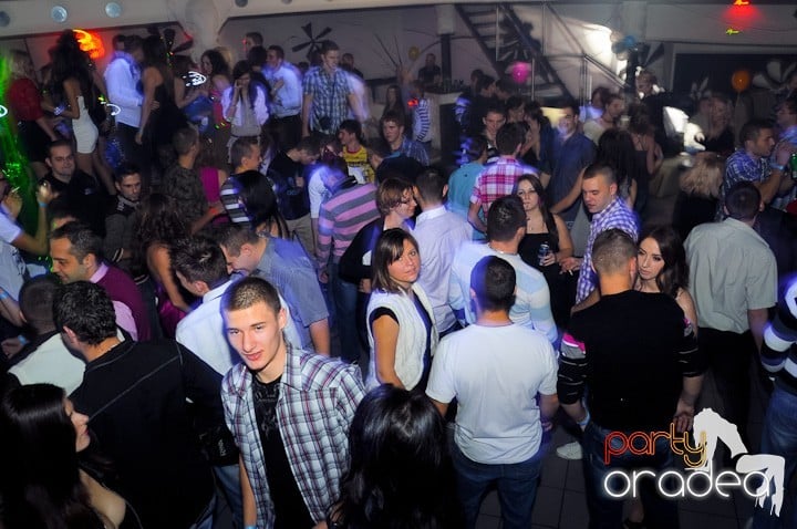 Revelion în No Problem,