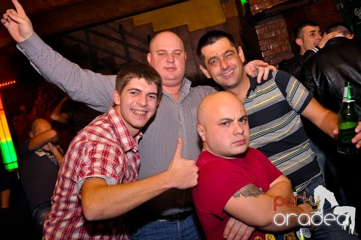 Să ridicăm oraşul în picioare,