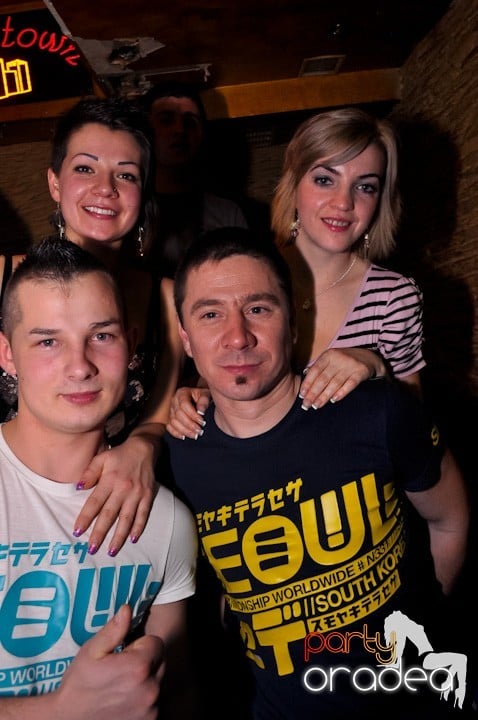 Să ridicăm oraşul în picioare,