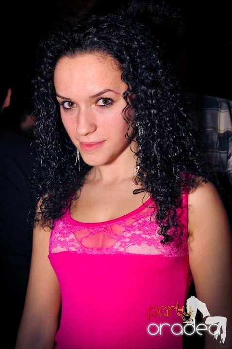 Sâmbăta începe cu Club Escape,