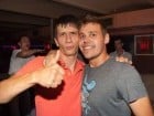 Sâmbătă noaptea în Club Seven