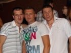 Sâmbătă noaptea în Club Seven