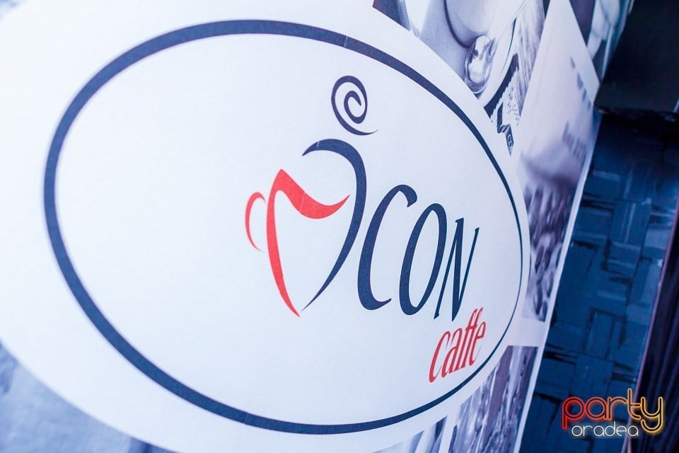 Sâmbătă seara în Icon Caffe, Icon Caffe