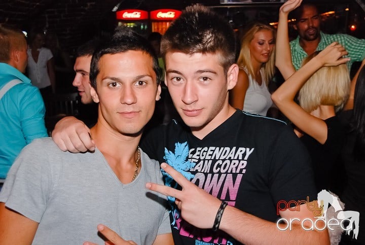 Firday Night Clubbing @ Escape,