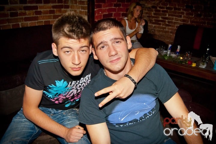 Firday Night Clubbing @ Escape,